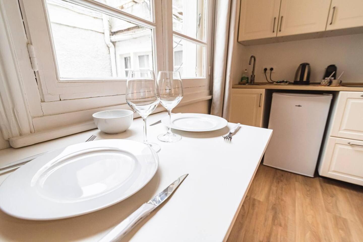 Pink, Appartement En Plein Coeur De 兰斯 外观 照片